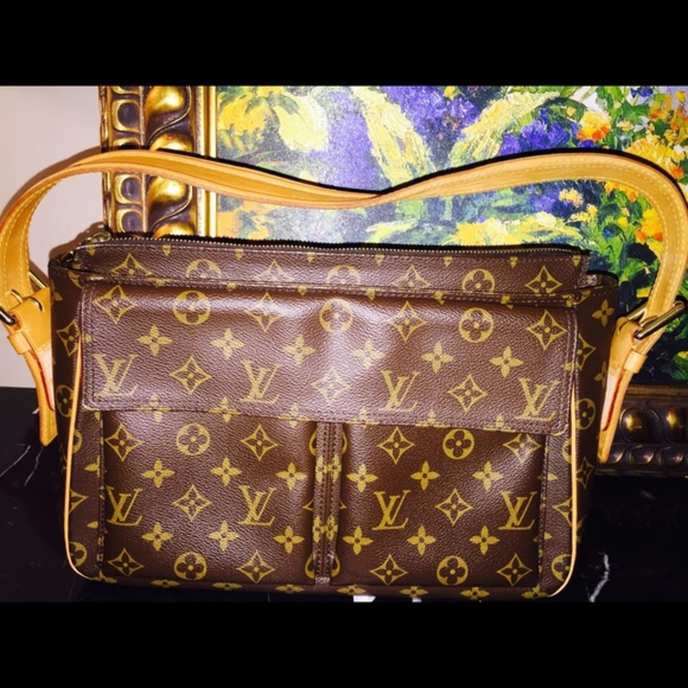 👜AUTHENTIC VIVA CITE LOUIS VUITTON👜